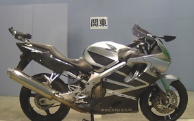 HONDA CBR600F 2006 PC35