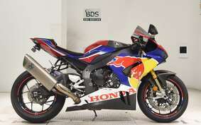 HONDA CBR1000RR RSP 2020 SC82