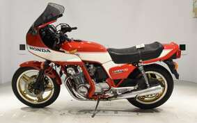 HONDA CB900F 2023 SC01