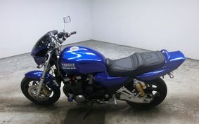 YAMAHA XJR1200 1997 4KG