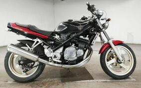 SUZUKI BANDIT 250 Limited GJ74A