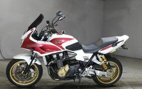 HONDA CB1300SB SUPER BOLDOR 2010 SC54