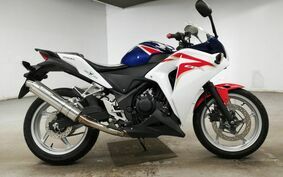 HONDA CBR250R MC41