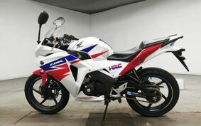 HONDA CBR125R JC50