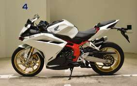 HONDA CBR250RR A MC51