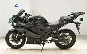 YAMAHA YZF-R3 2021 RH13J