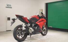 HONDA CBR250RR A MC51