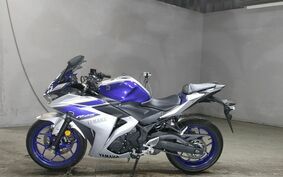 YAMAHA YZF-R25 RG10J