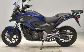 HONDA NC750X 2015 RC72