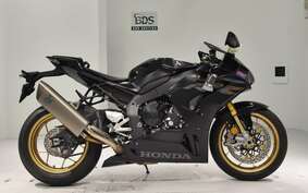 HONDA CBR1000RR RSP 2023 SC82