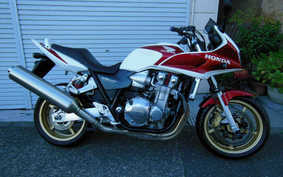 HONDA CB1300SB SUPER BOLDOR 2006 SC54