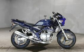 SUZUKI BANDIT 250 GJ77A