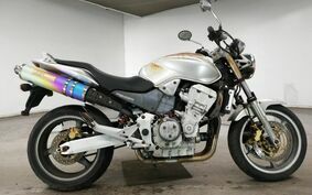 HONDA HORNET 900 2002 SC48