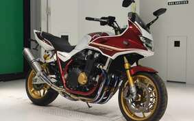 HONDA CB1300SB SUPER BOLDOR SP 2022 SC54