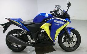 HONDA CBR250R Fi MC41