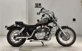 YAMAHA VIRAGO 250 3DM