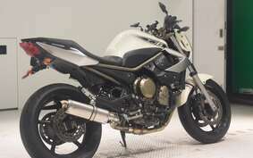 YAMAHA XJ6 N 2009