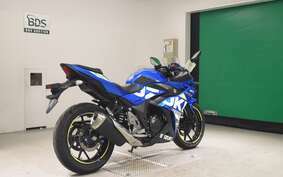 SUZUKI GSX250RA DN11A