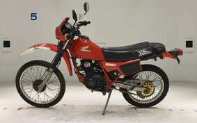 HONDA XL200R MD06