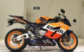 HONDA CBR1000RR 2004 SC57