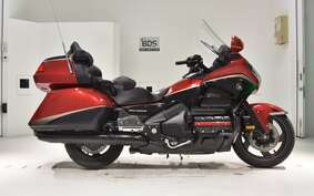 HONDA GL 1800 GOLD WING SE 2015 SC68