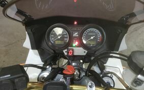 HONDA CB400 SUPER BOLDOR 2011 NC42