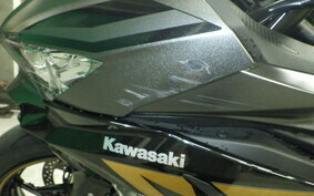 KAWASAKI ZX-25R ZX250E