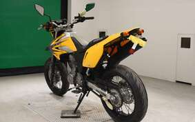 HONDA XR230 MOTARD MD36