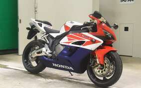 HONDA CBR1000RR 2005 SC57