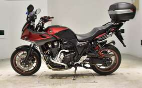 HONDA CB1300SB SUPER BOLDOR 2015 SC54