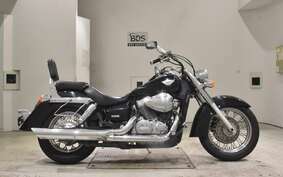 HONDA SHADOW 750 Gen. 3 2005 RC50