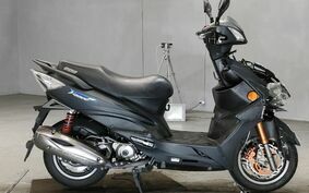 KYMCO RACING KING 180 Motocam SC36