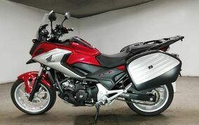 HONDA NC750X 2018 RC90