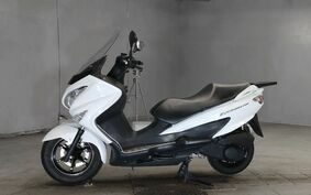 SUZUKI SKYWAVE 200 (Burgman 200) CH41A