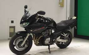 SUZUKI BANDIT 1200 S 2005 GV77A