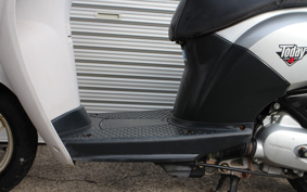 HONDA TODAY AF61