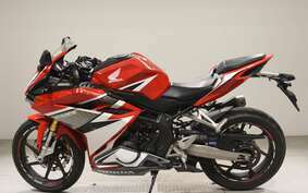 HONDA CBR250RR A MC51