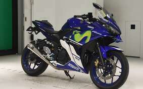 YAMAHA YZF-R25