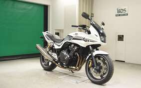 HONDA CB400 SUPER BOLDOR VTEC 2011 NC42