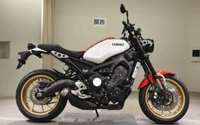 YAMAHA XSR900 RN56J