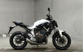 YAMAHA MT-07 2015 RM07J