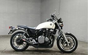 HONDA CB1100 2010 SC65