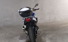 BMW F800R 0B04