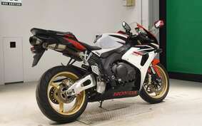 HONDA CBR1000RR 2007 SC57