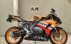 HONDA CBR1000RR 2007 SC57