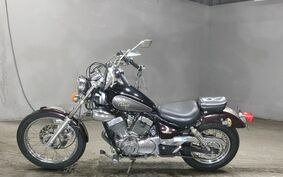 YAMAHA VIRAGO 250 3DM