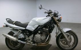 SUZUKI BANDIT 250 GJ74A