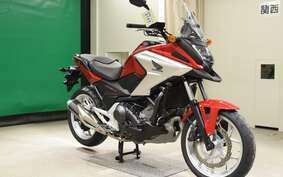 HONDA NC750X D 2016 RC90