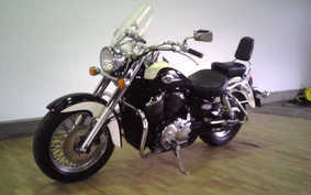 HONDA SHADOW 750 1997 RC44