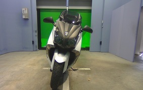 YAMAHA T-MAX 530 2012 SJ09